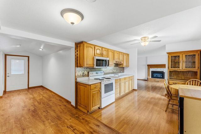 11013 6th Street NE, Blaine, MN 55434