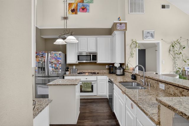 10115 Andre Drive, Irving, TX 75063
