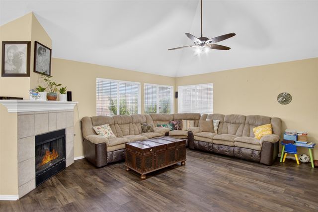 10115 Andre Drive, Irving, TX 75063