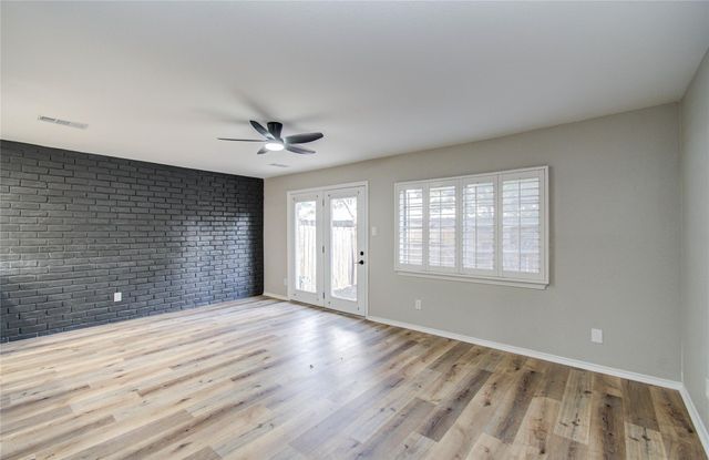 1147 Country Place Drive, Houston, TX 77079