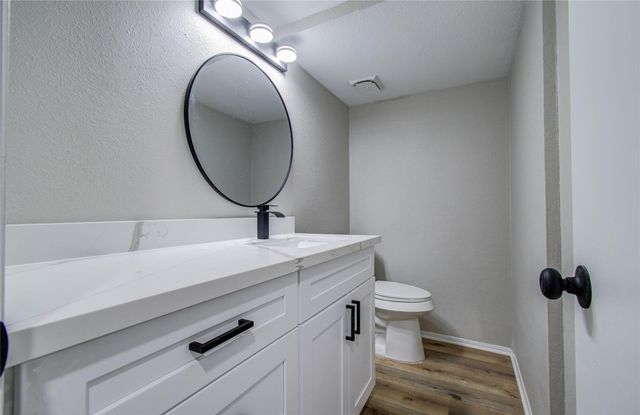 1147 Country Place Drive, Houston, TX 77079