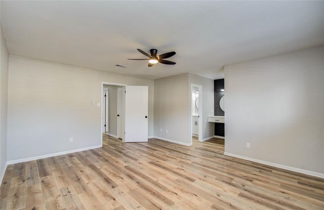 1147 Country Place Drive, Houston, TX 77079