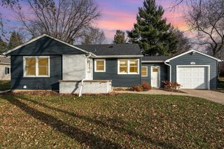 1105 College Street, Northfield, MN 55057