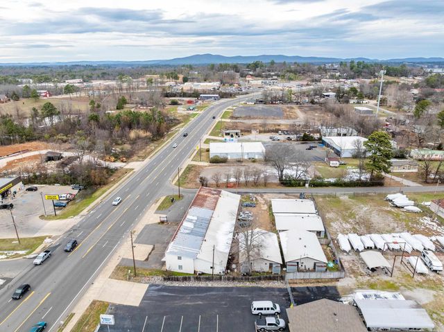 5703 CENTRAL AVENUE, Hot Springs, AR 71913