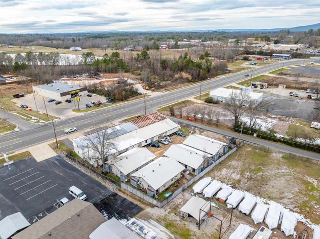 5703 CENTRAL AVENUE, Hot Springs, AR 71913