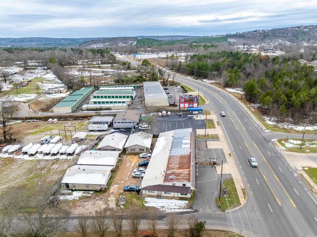 5703 CENTRAL AVENUE, Hot Springs, AR 71913