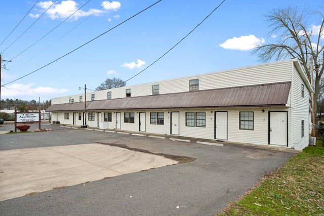 5703 CENTRAL AVENUE, Hot Springs, AR 71913