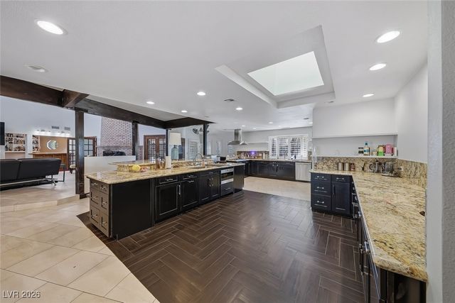 3120 South Pioneer Way, Las Vegas, NV 89117