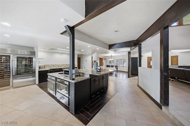 3120 South Pioneer Way, Las Vegas, NV 89117