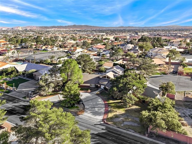 3120 South Pioneer Way, Las Vegas, NV 89117