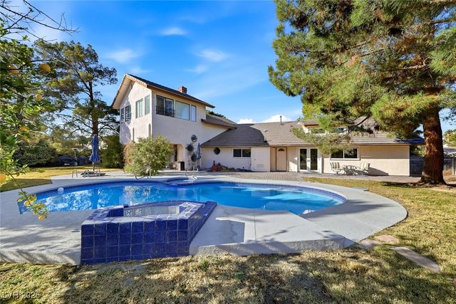 3120 South Pioneer Way, Las Vegas, NV 89117