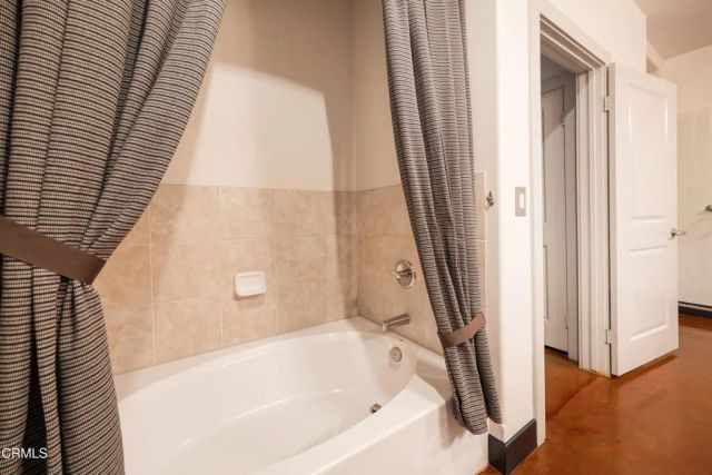 840 E Green Street 121, Pasadena, CA 91101