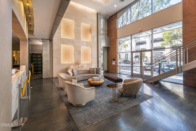 840 E Green Street 121, Pasadena, CA 91101
