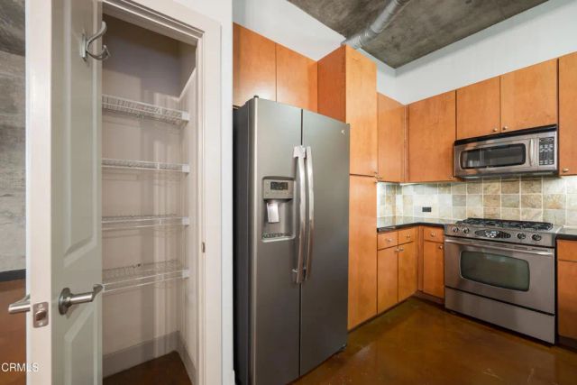 840 E Green Street 121, Pasadena, CA 91101