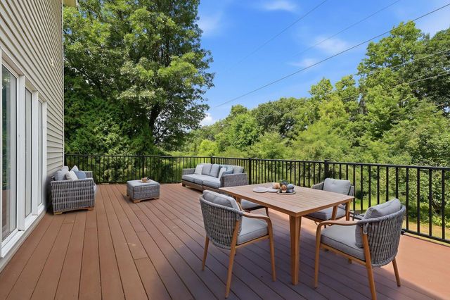 23000 Heather Ridge Drive, Rogers, MN 55374