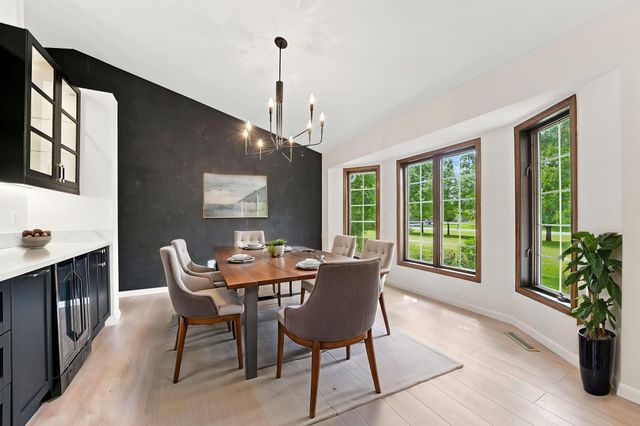 23000 Heather Ridge Drive, Rogers, MN 55374