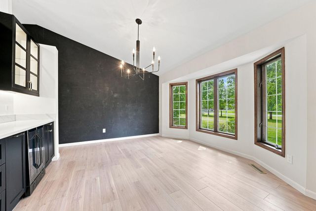 23000 Heather Ridge Drive, Rogers, MN 55374