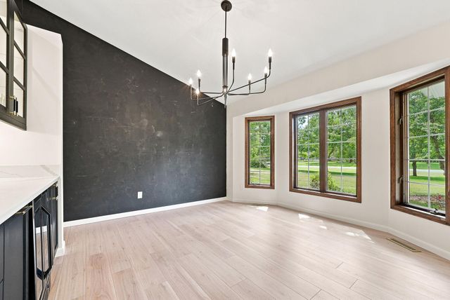 23000 Heather Ridge Drive, Rogers, MN 55374
