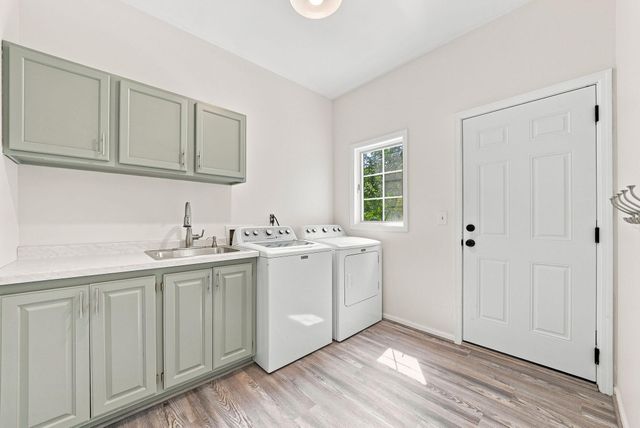 23000 Heather Ridge Drive, Rogers, MN 55374