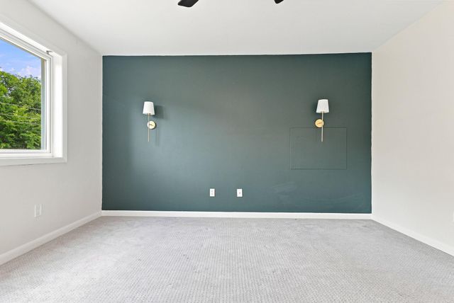 23000 Heather Ridge Drive, Rogers, MN 55374