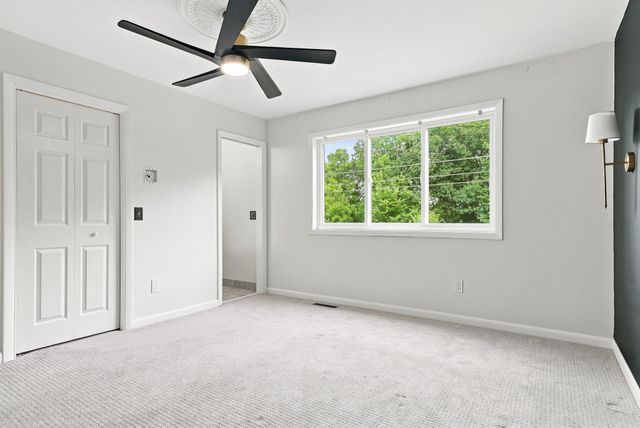 23000 Heather Ridge Drive, Rogers, MN 55374