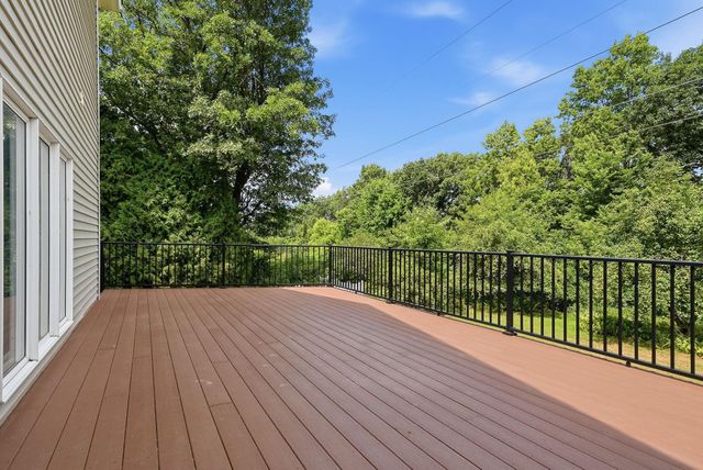23000 Heather Ridge Drive, Rogers, MN 55374