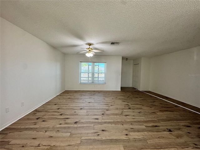 1008 YELLOWBIRD PLACE, Sun City Center, FL 33573