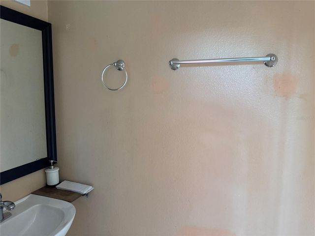 712 WAXWING COURT, Kissimmee, FL 34759