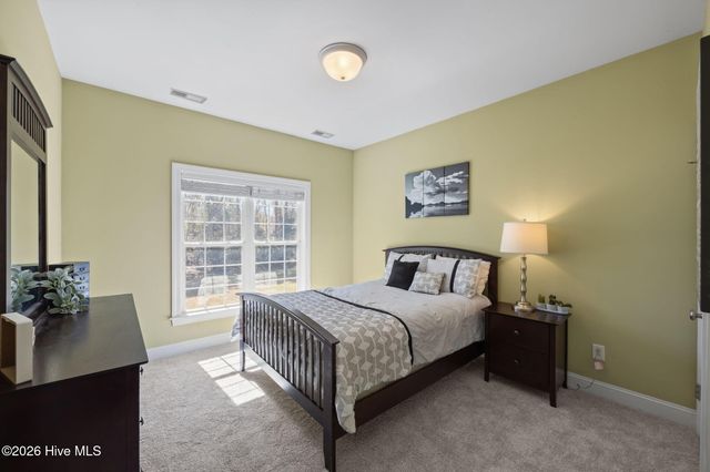 2027 Caracara Drive, New Bern, NC 28560