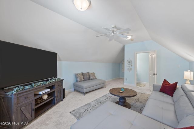 2027 Caracara Drive, New Bern, NC 28560