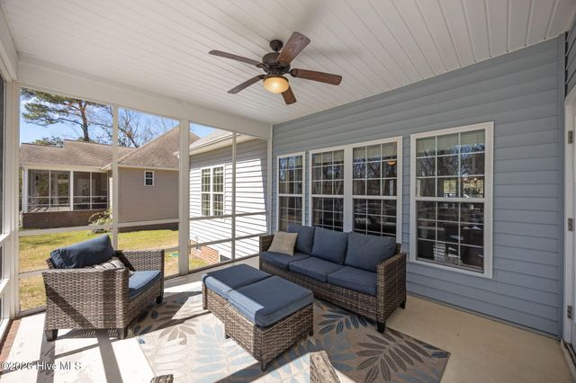 2027 Caracara Drive, New Bern, NC 28560