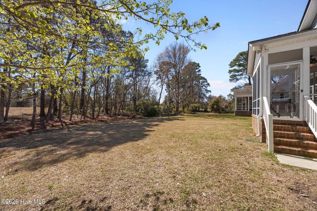 2027 Caracara Drive, New Bern, NC 28560