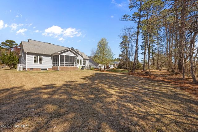 2027 Caracara Drive, New Bern, NC 28560