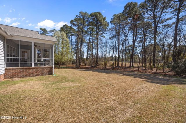 2027 Caracara Drive, New Bern, NC 28560