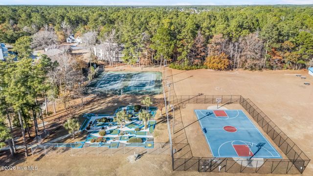 2027 Caracara Drive, New Bern, NC 28560