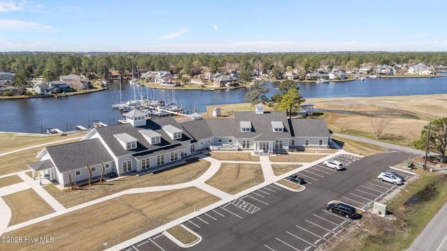 2027 Caracara Drive, New Bern, NC 28560