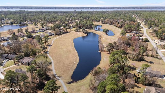 2027 Caracara Drive, New Bern, NC 28560
