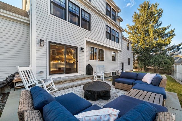 265 Weston Rd, Wellesley, MA 02482