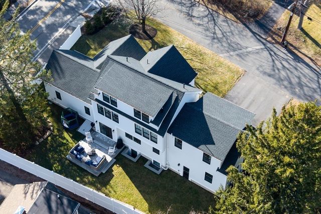 265 Weston Rd, Wellesley, MA 02482