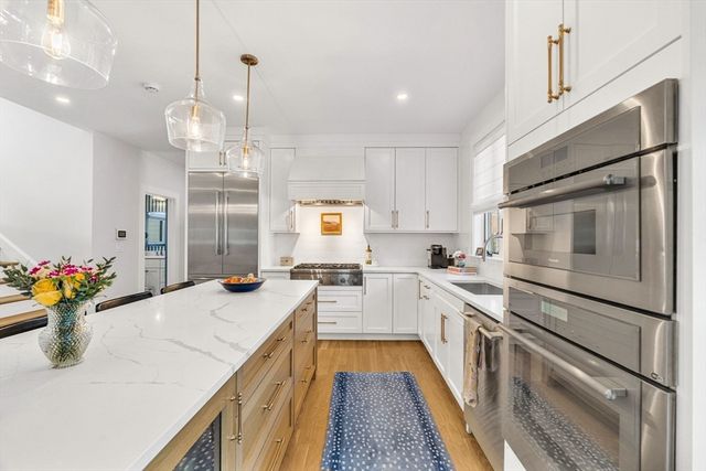 265 Weston Rd, Wellesley, MA 02482