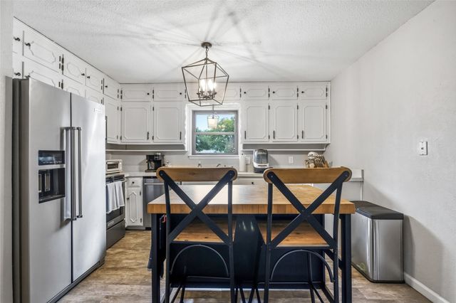 413 E Oak Street, Aledo, TX 76008