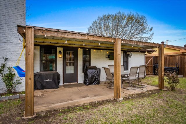 413 E Oak Street, Aledo, TX 76008