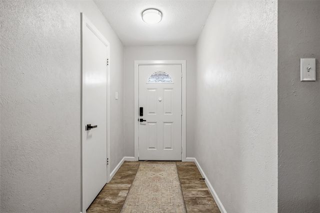 413 E Oak Street, Aledo, TX 76008