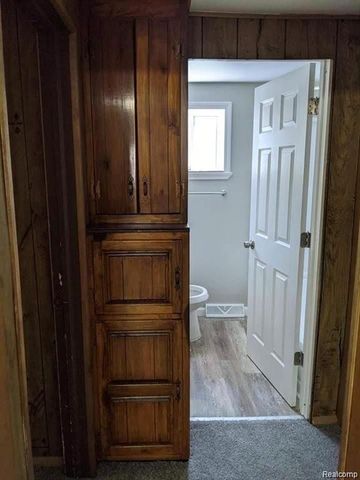 7275 Cherokee Street, Taylor, MI 48180
