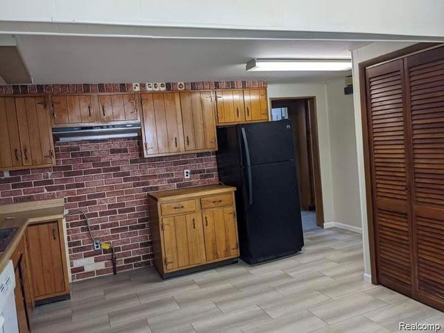 7275 Cherokee Street, Taylor, MI 48180