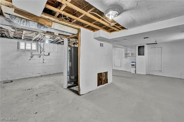 3341 E 145th Street, Cleveland, OH 44120