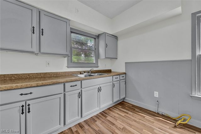 3341 E 145th Street, Cleveland, OH 44120