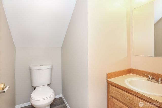 915 110th Street S, Tacoma, WA 98444