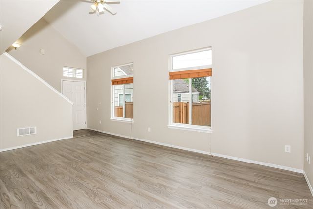 915 110th Street S, Tacoma, WA 98444