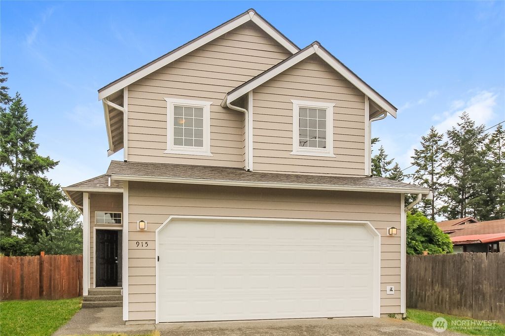 915 110th Street S, Tacoma, WA 98444